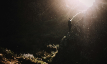 על טראומה ופוסט־טראומה